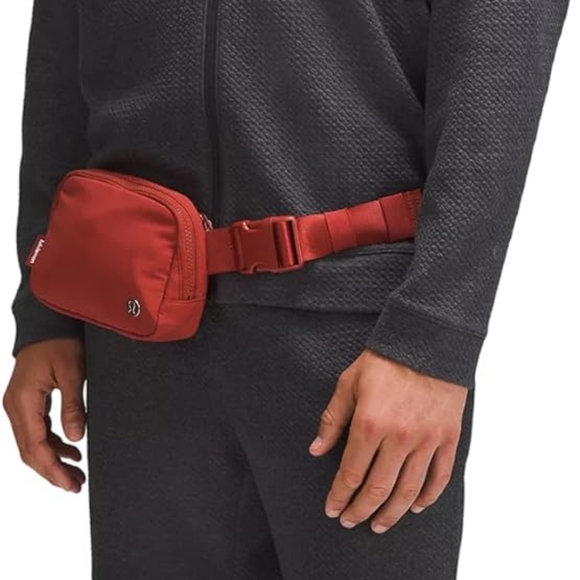 Lululemon Everywhere Belt Bag Crossbody Bag Terra Orange Trao - Picture 4 of 8